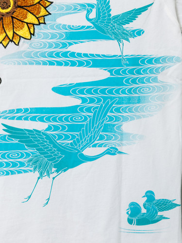 参丸一] サンマルイチ[ ひまわりに乗って] プリント 刺繍 Tシャツ SM