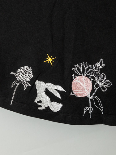 ○黒菟華 AL-759051 -69 KUROTOKA『草原の夜』総刺繡ポンチョ | 【公式