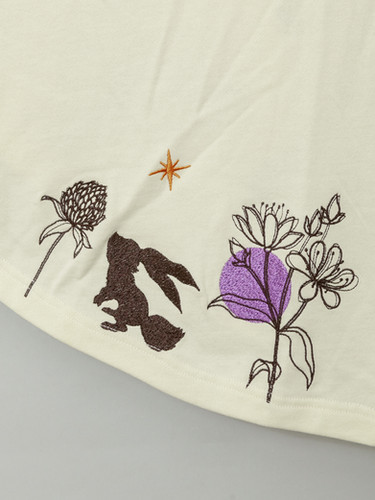 ○黒菟華 AL-759051 -69 KUROTOKA『草原の夜』総刺繡ポンチョ | 【公式