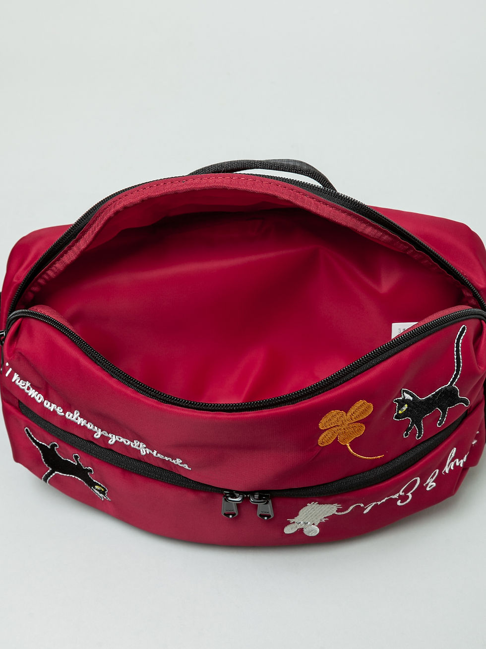 Thumbnail: LIN  AL-75719 -変幻自在の総刺繡ウエストBAG