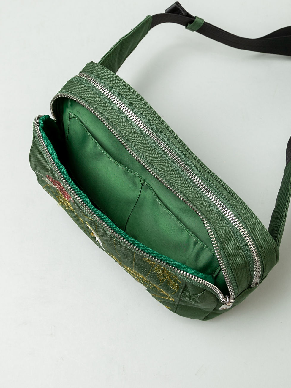 縮圖：今昔 KJ-29149   こんじゃく『牡丹』総刺繡ウエストBAG