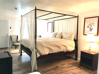 One of our newly renovated king suites.