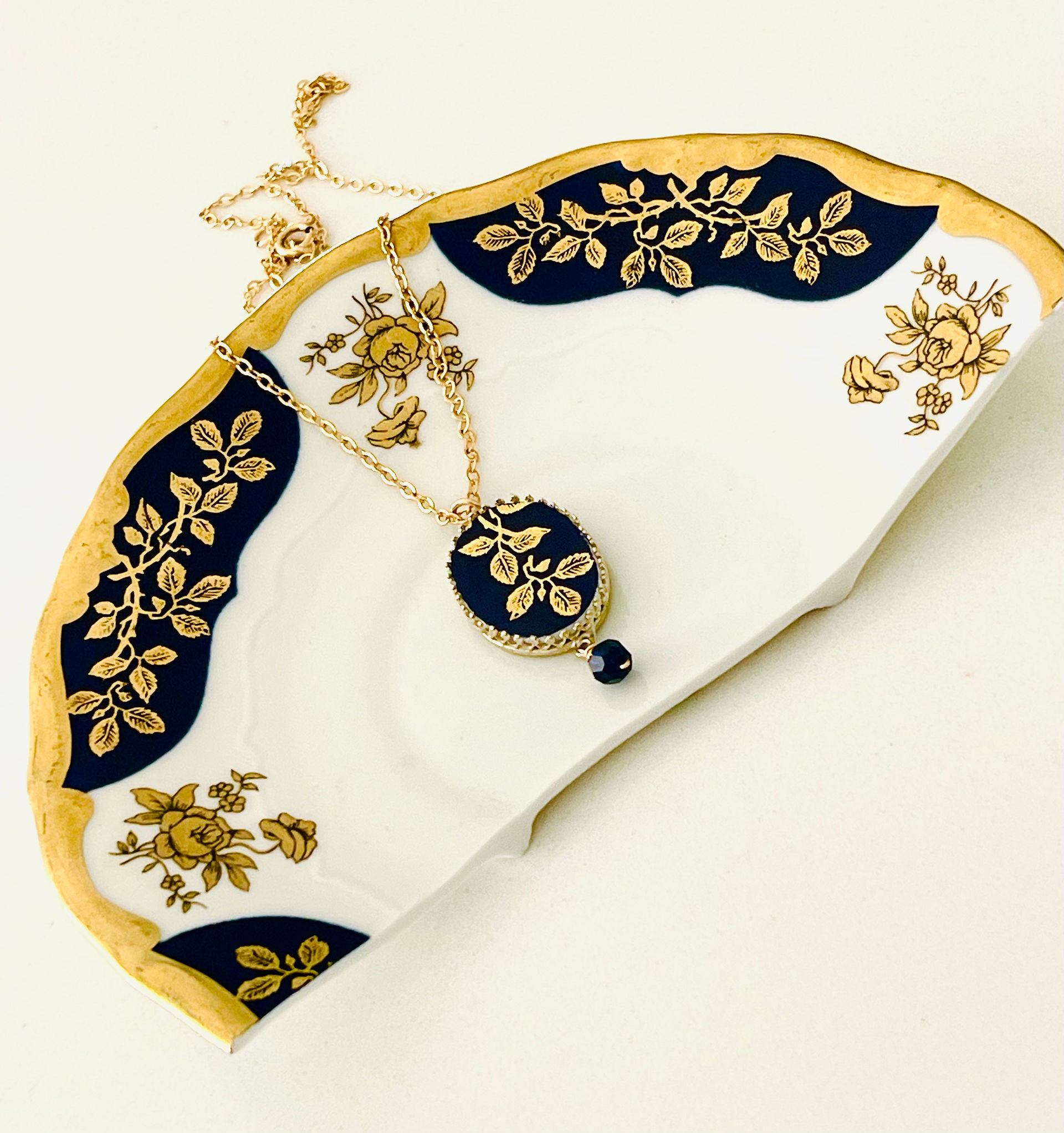 broken china jewelry