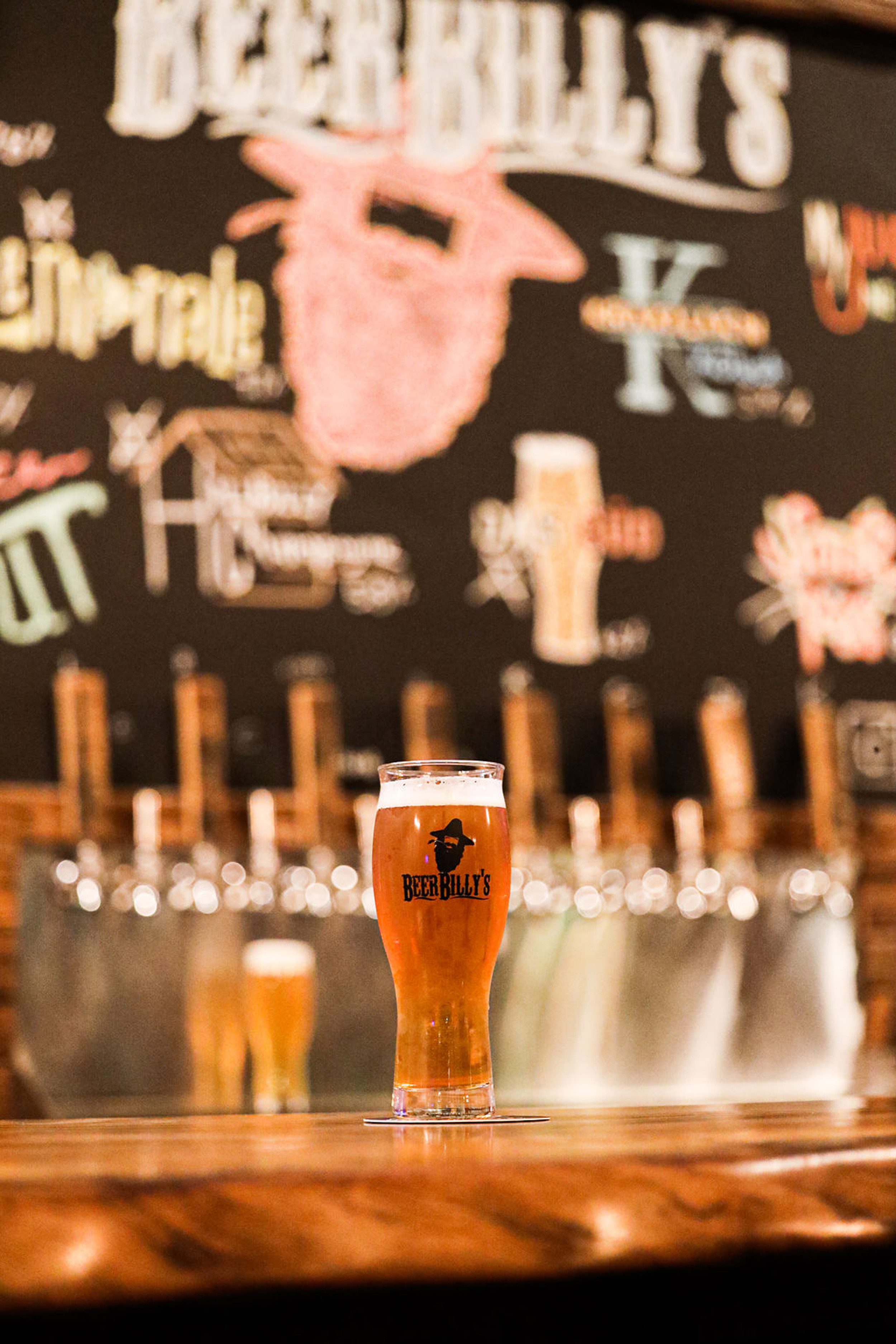 Beer Billy's Local Brewery in Bakersfield CA 4208 Rosedale Lane