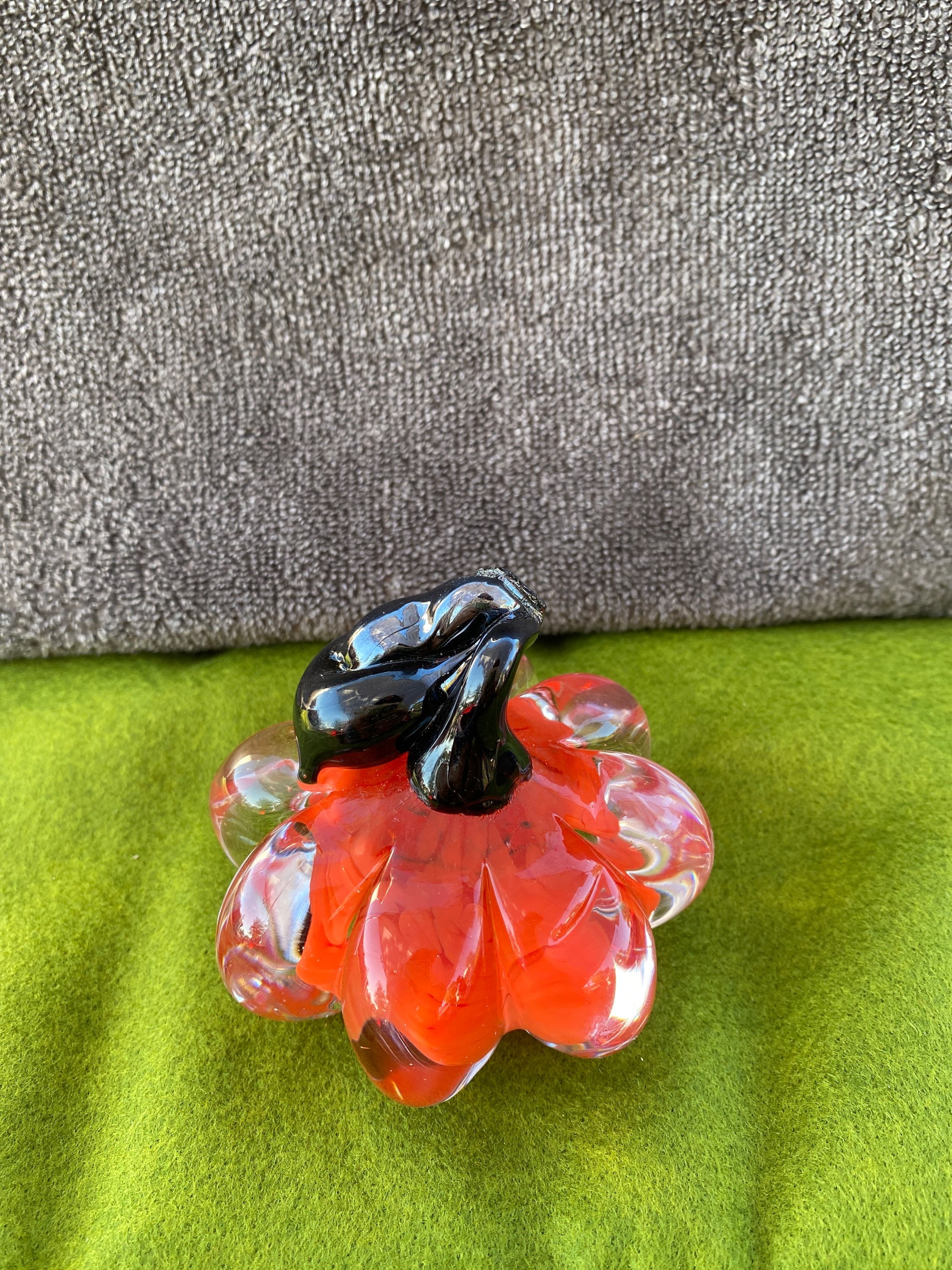 Solid orange pumpkin 