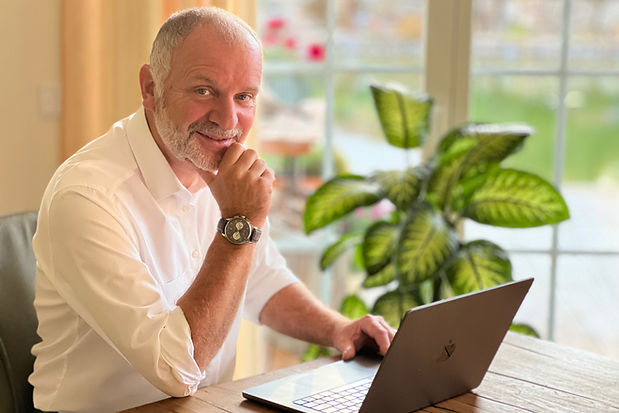 Jörg Graichen FinanzCoach_edited.jpg