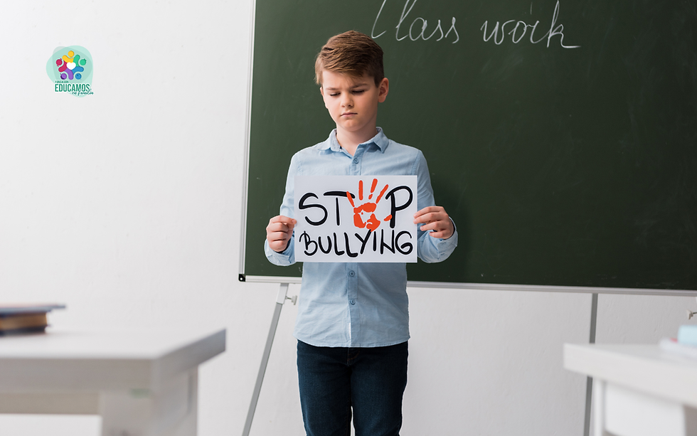 Niño diciendo que se detenga el Bullying