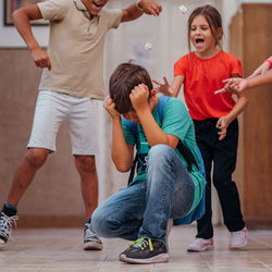 Cómo prevenir la violencia en menores