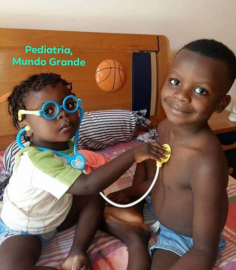 Pediatria, mundo grande.jpg