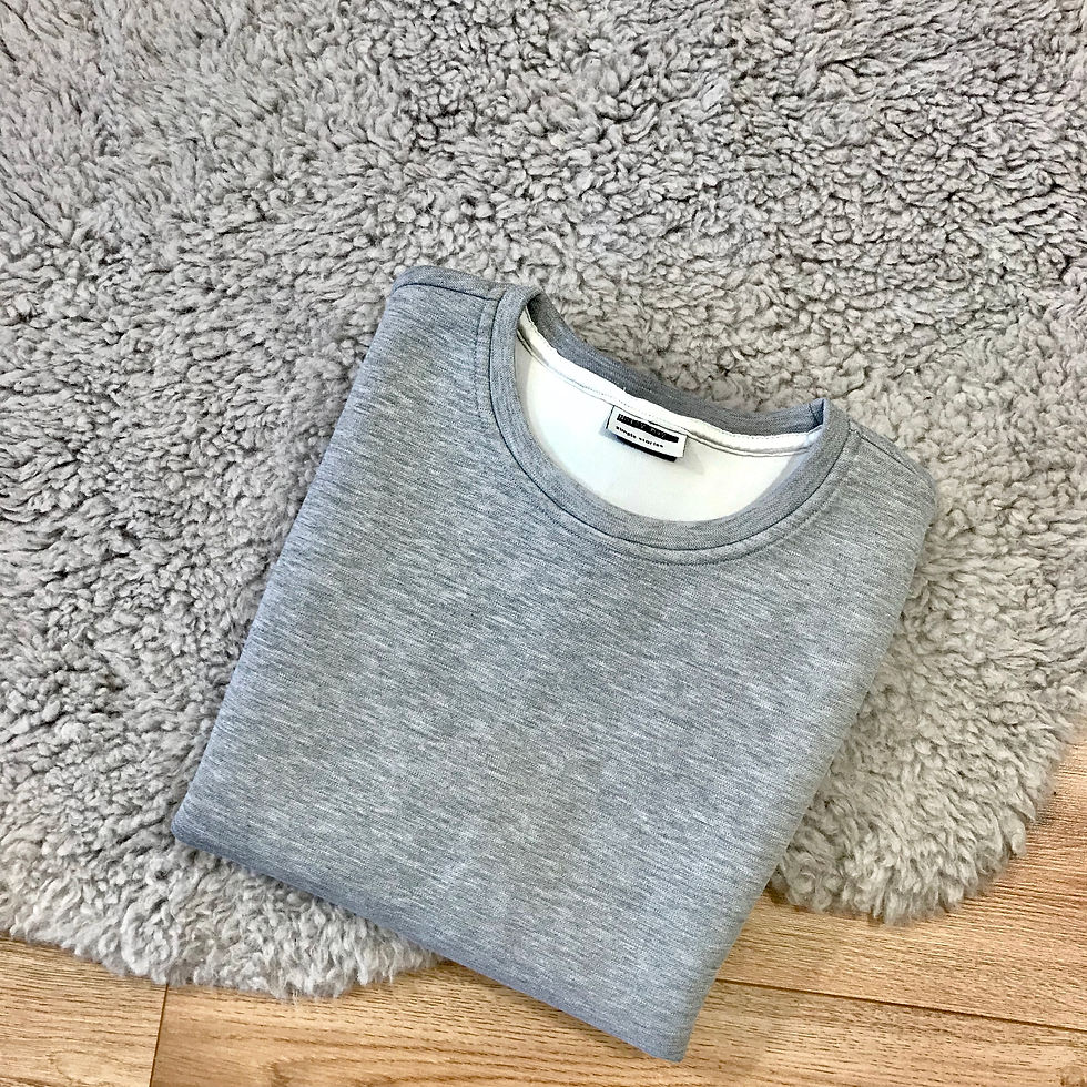 לא רק לספורט. סווטשירט עם עקבים? בהחלט!