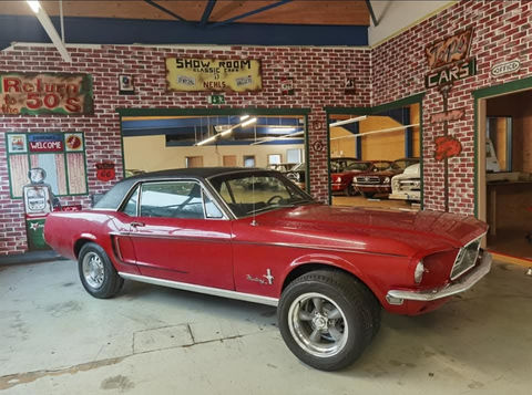 Showroom im Retro-Stil