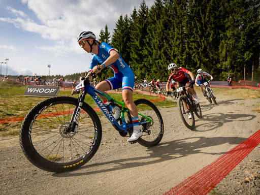 Spěšná sedmá v short tracku! Česká bikerka si vyjela první lajnu pro XCO