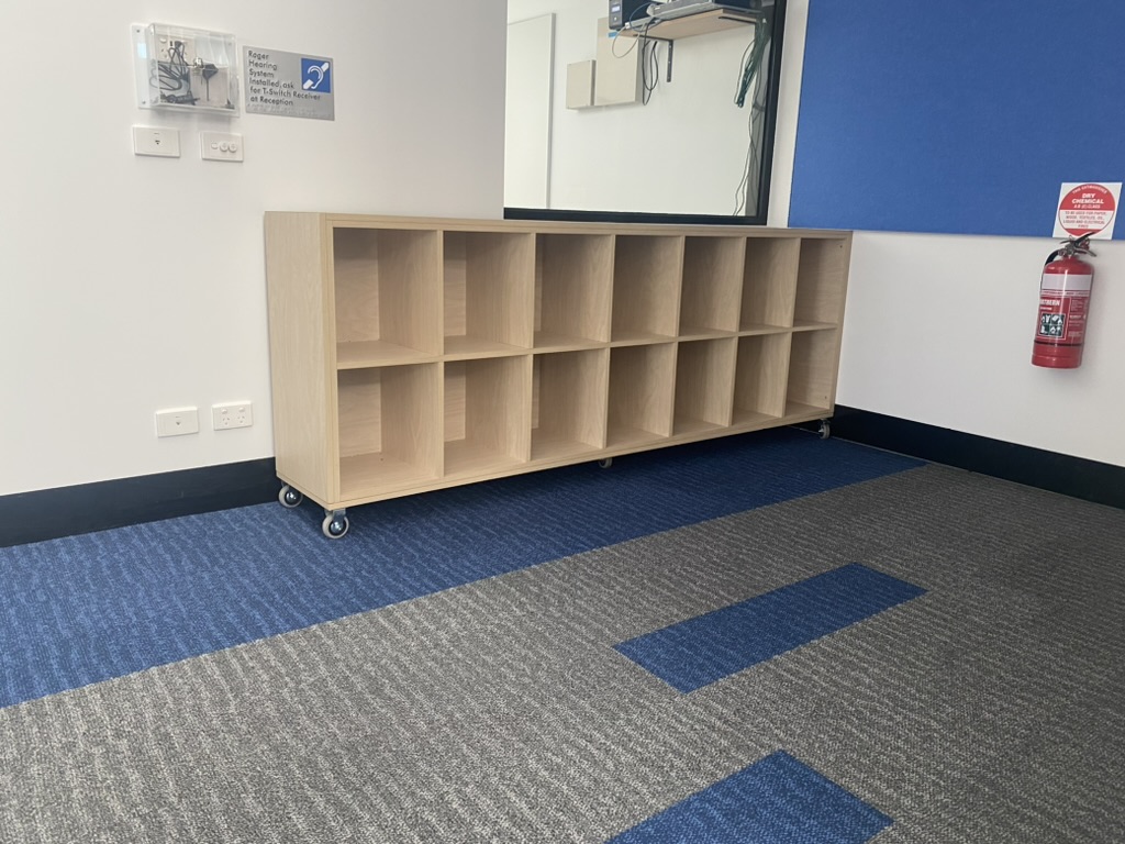 Lang Lang Primary School commercial furniture project view 10