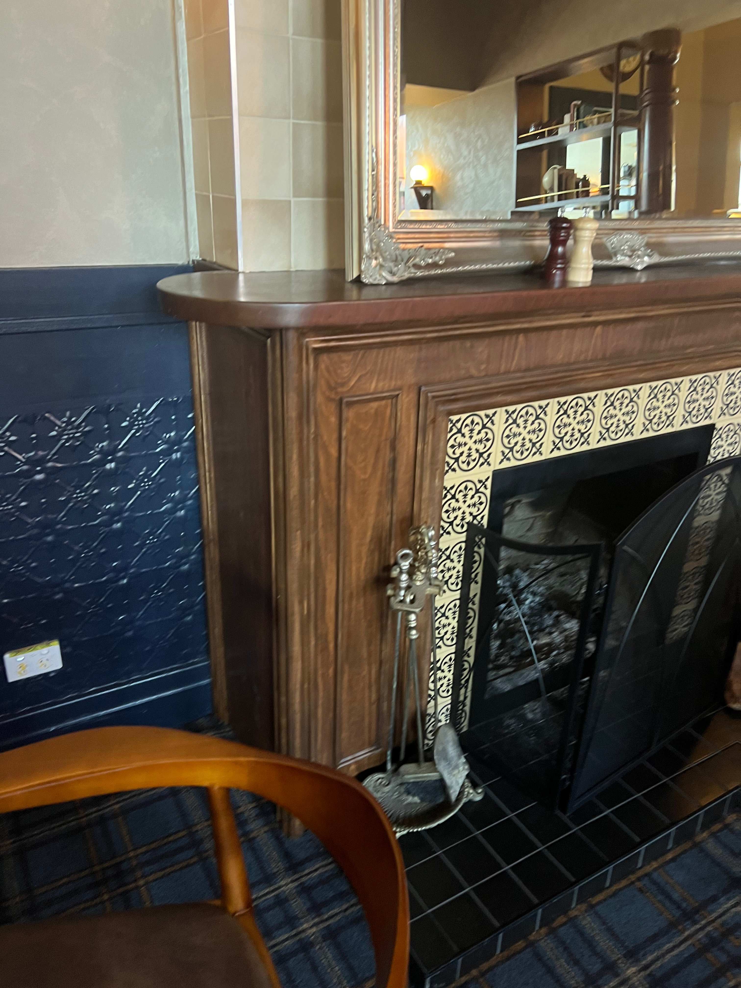 Auburn Hotel commercial furniture project view 18