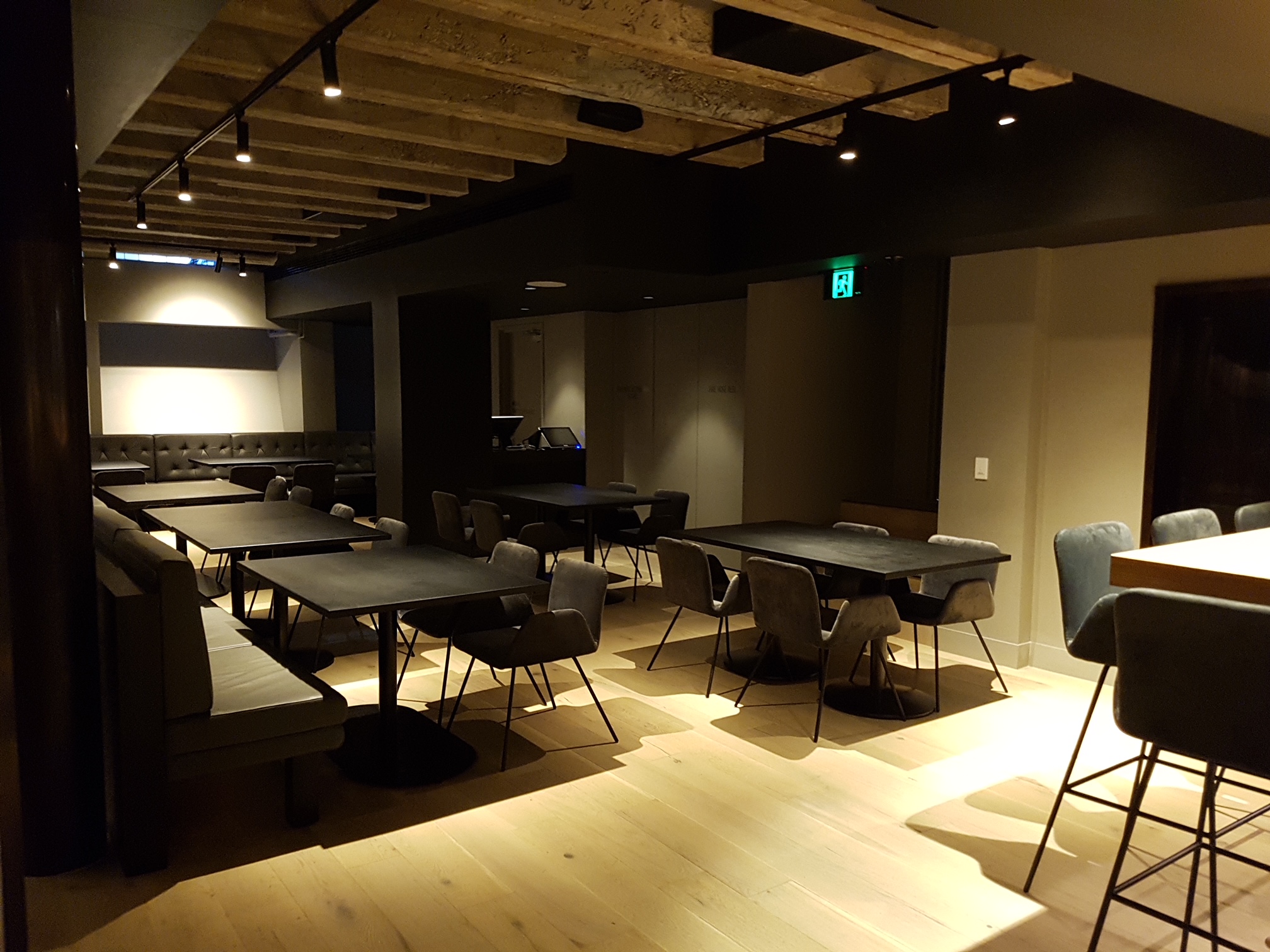 Kisumé commercial furniture project view 20