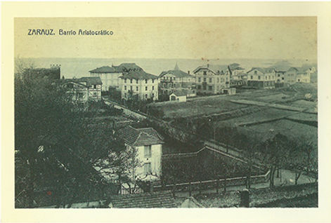 02.Villa Mercedes.jpg