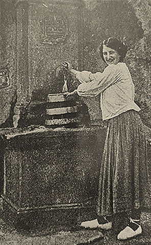 11.Orfanato.Leopoldo Savignac.1912R.jpg