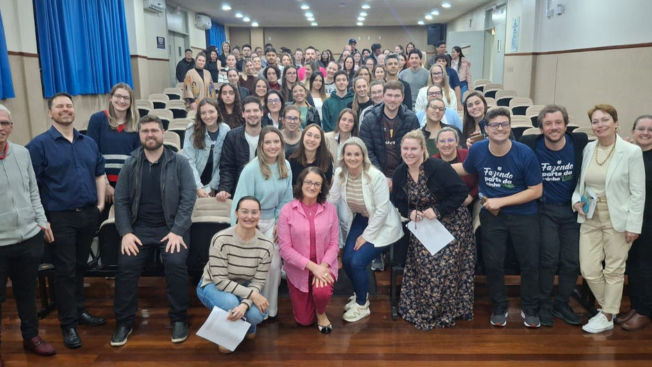 Inovação e Saúde Digital no SUS: Informação que Cuida, Tecnologia que aproxima