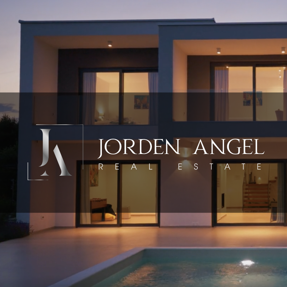 Jorden Angel Real Estate Agent - The Zia Group - eXp Realty DRE# 02121165