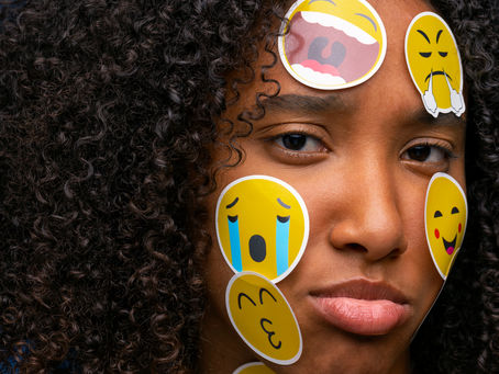 TCC e Transtornos de Humor: Como a Terapia Cognitivo-Comportamental Pode Ajudar no Equilíbrio Emocional