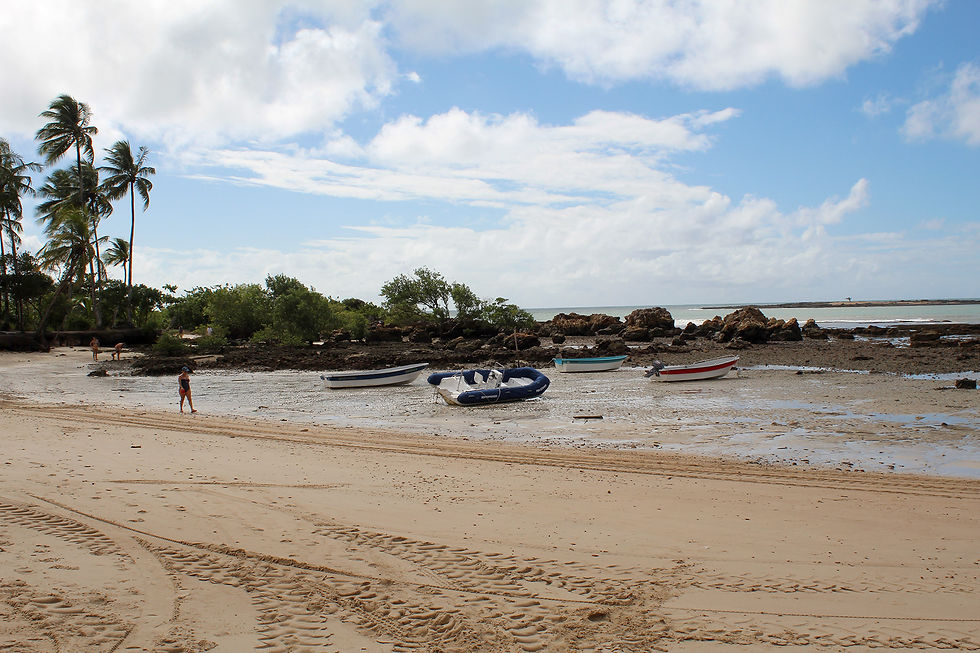 Terceira Praia com a maré seca