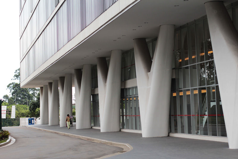 Museu de Arte Contemporânea (MAC)