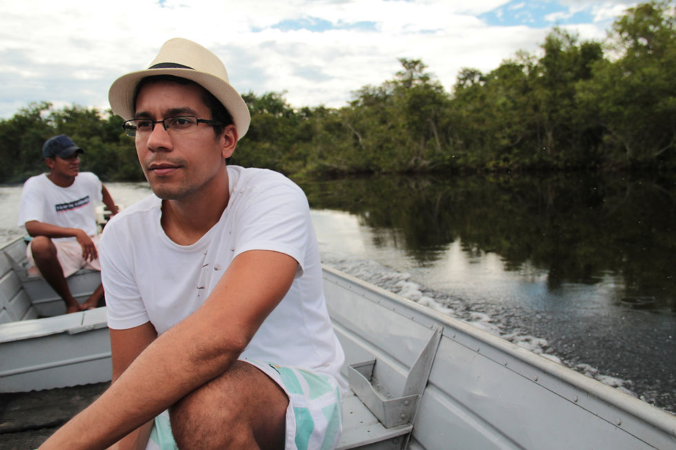 Passeio de barco pelo Pantanal