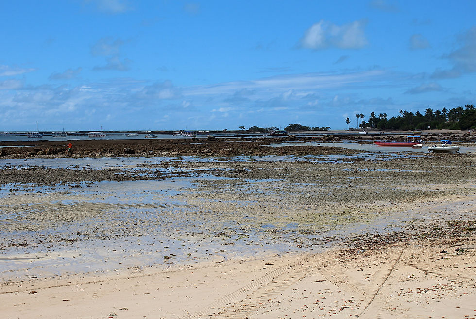Terceira Praia com a maré seca
