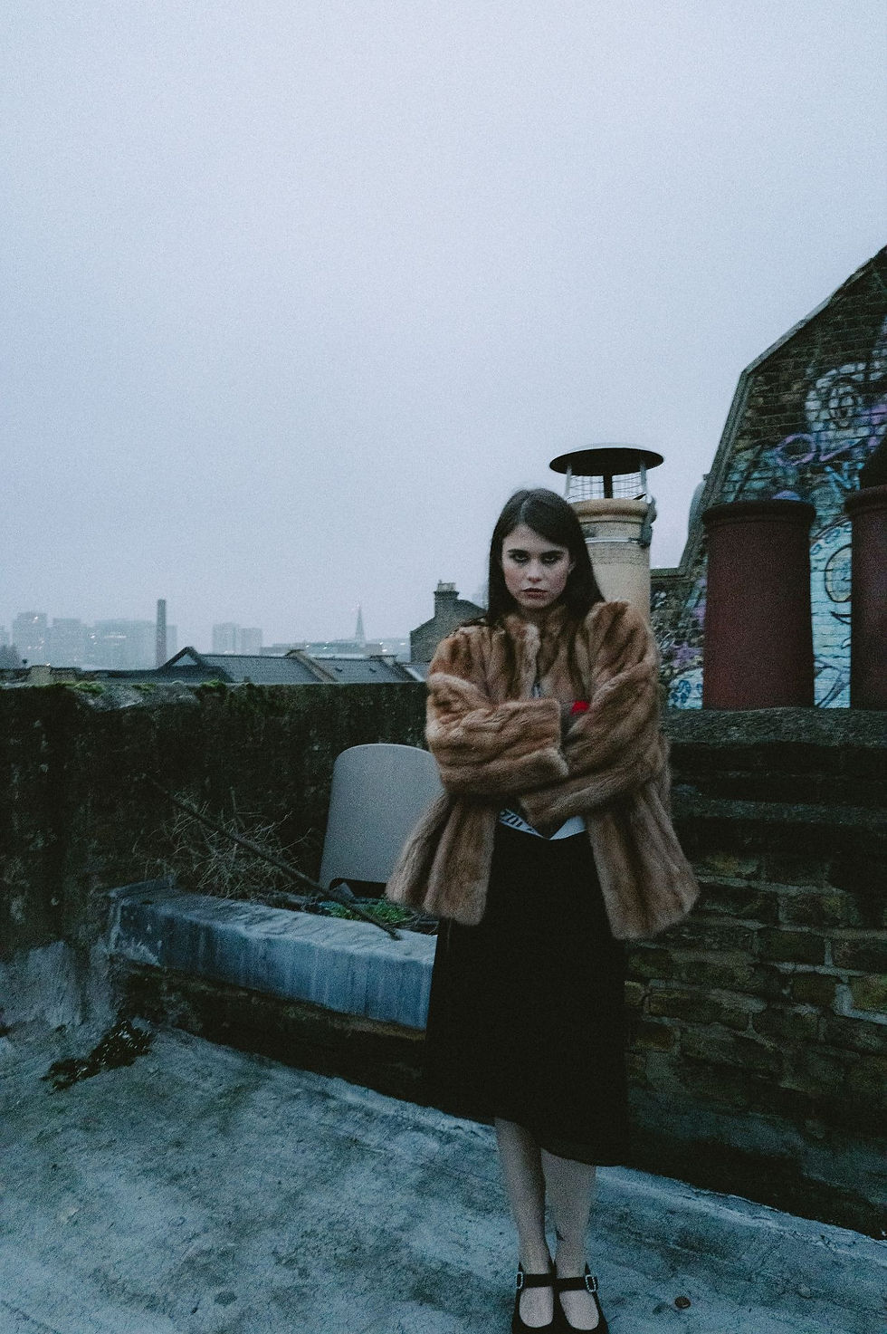 London-based soft grunge / dream pop five-piece, Baby Ghoul, release their debut single ‘Horseshoe’ via-Agent Anonyme Recordings