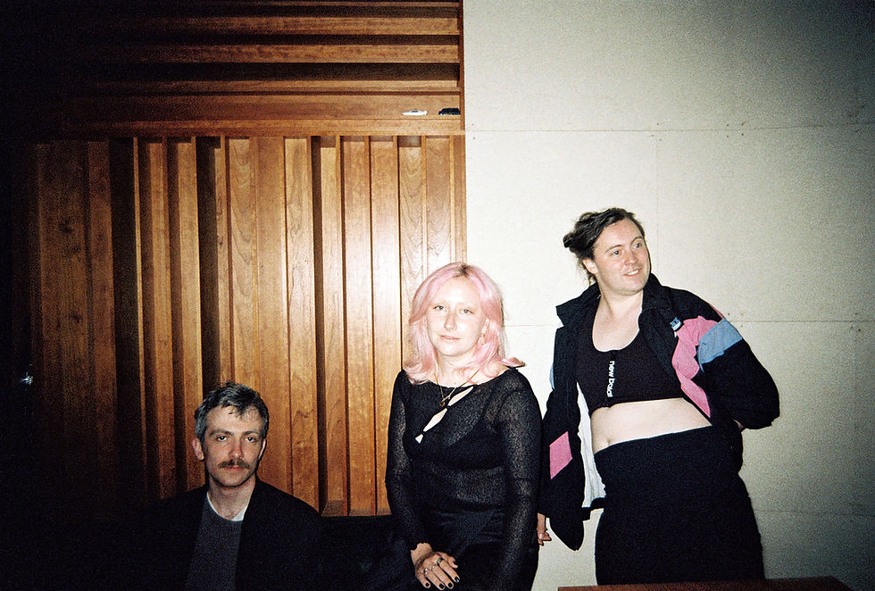Irish post-punk band M(h)aol release new single and video “Scam Manifesto” via Merge Records and Tulle.