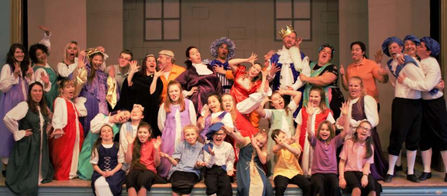 Colourful, comical and captivating in Crewkerne: Snow White by CUDOS