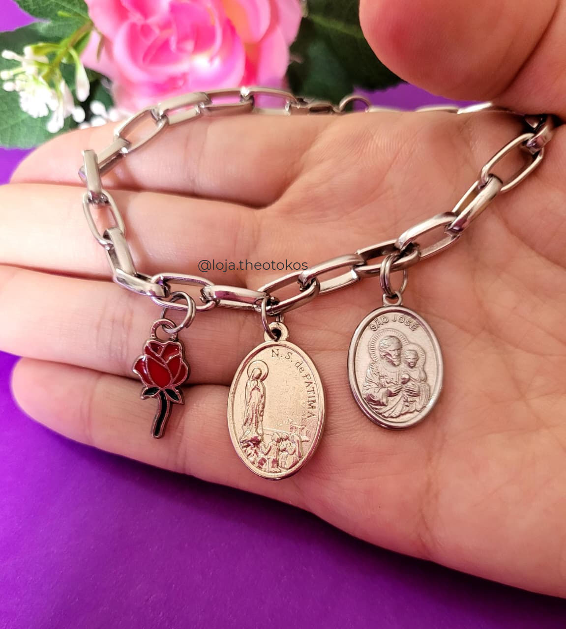 Cadeiazinha "FÁTIMA E SÃO JOSÉ 02"