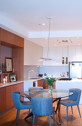 Kitchen settng and built-in unit