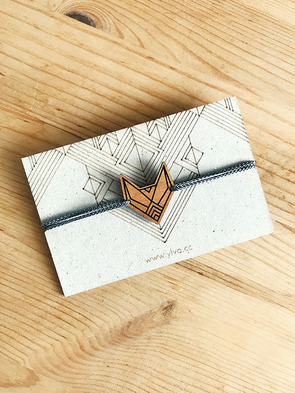 Miniaturbild: YLVA ARMBAND HOLZ | ALPHA