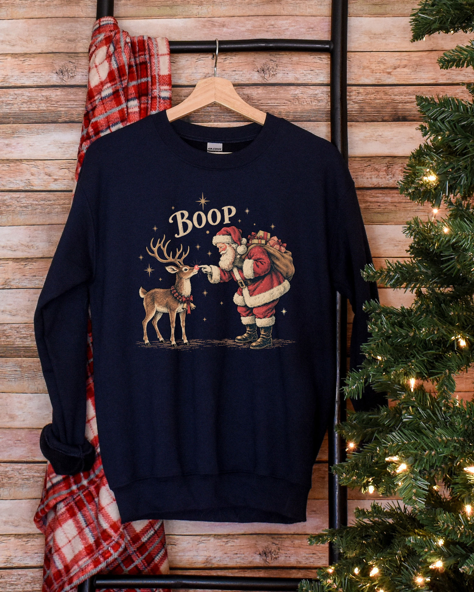 Vintage Santa & Rudolph BOOP Christmas -Gildan Unisex Sweatshirt