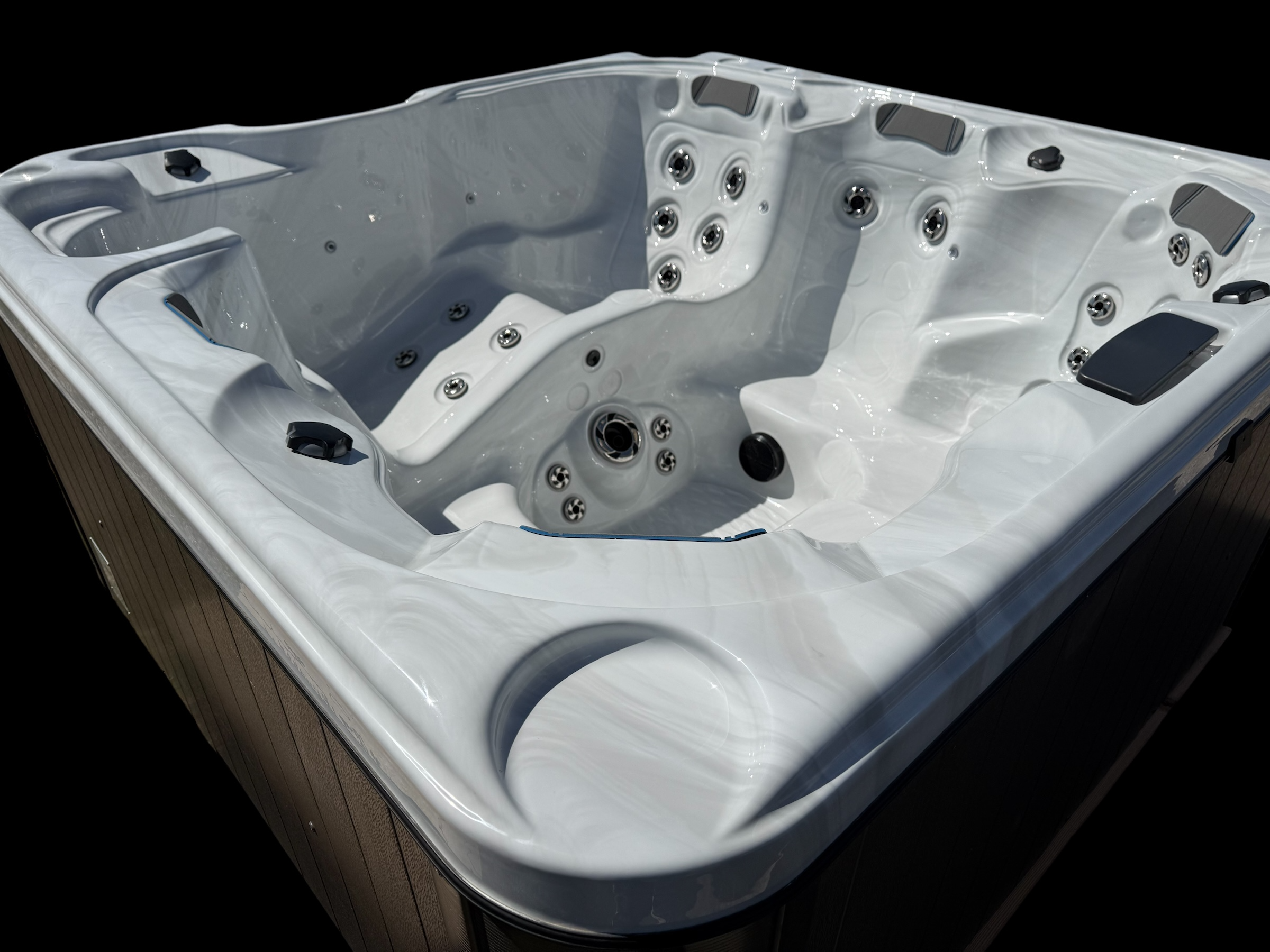 Cal Spas GEO742L, 42 Jets, Lounger