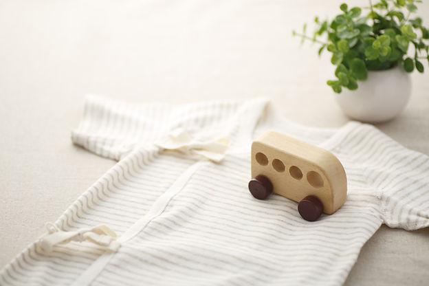Jouet et onesie