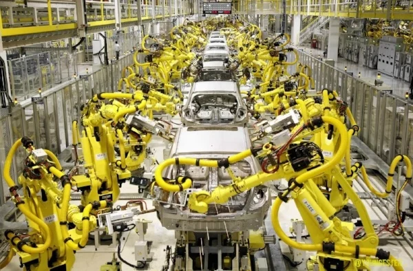 Revolutionizing Manufacturing: The Role of Robotics in Industry