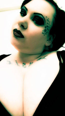 12181813_975551289174343_1320397626_n