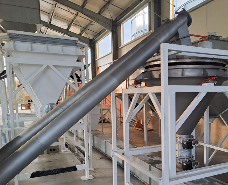 NPT-Nawrocki-Screw-Feeder-For-Grain