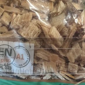 Pellet ze zrębki: Mokra zrębka tartaczna do produkcji peletów