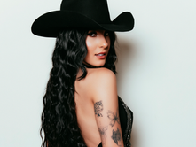 Cantora Ana Castela será a nova estrela do Museu de Cera de Gramado