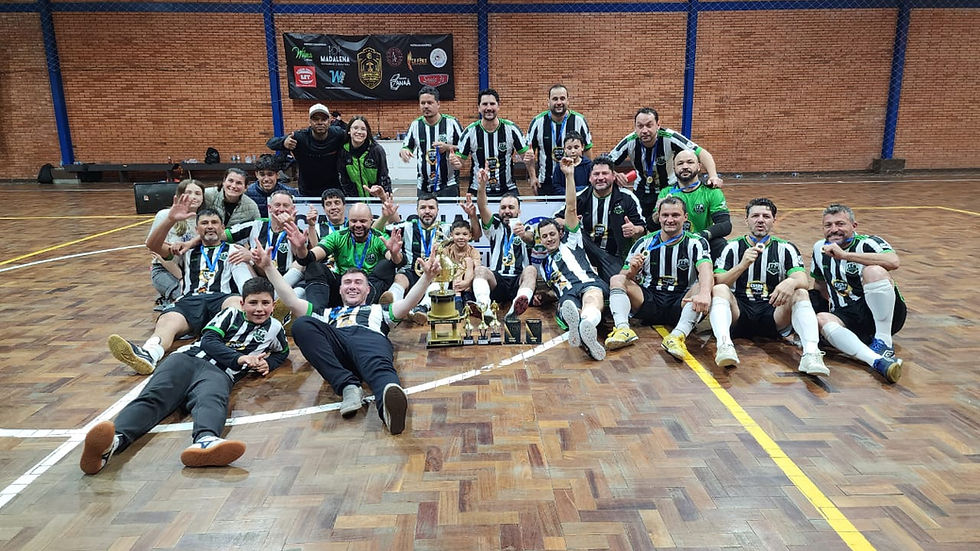 Galera da Estevão conquista o título do Campeonato de Futsal Master de Canela