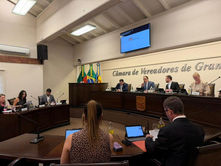 Câmara inicia análise de seis matérias na sessão desta segunda-feira