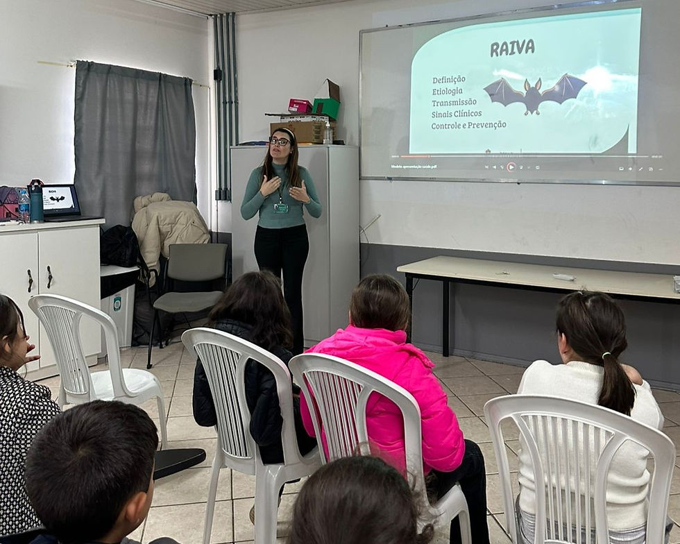 Programa Unidade Móvel de Castração chega nos bairros Prinstrop e Pórtico II