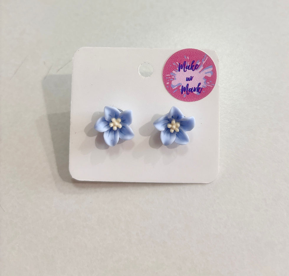 Thumbnail: Flower Small Stud Earrings
