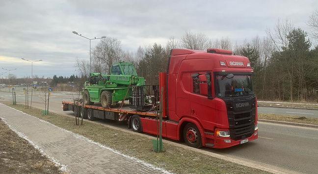 WhatsApp Image 2025-12-17 at 09.29.52 (2).jpeg