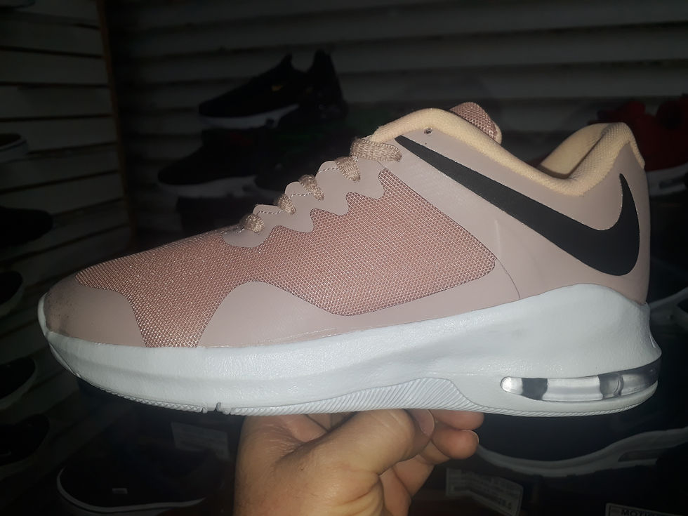 Miniatura: Tenis Nike 01