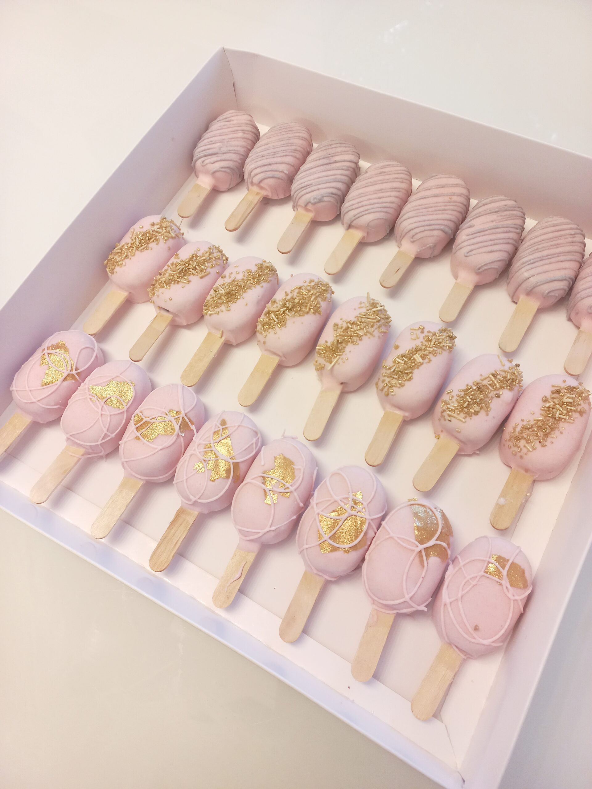 cakesicles