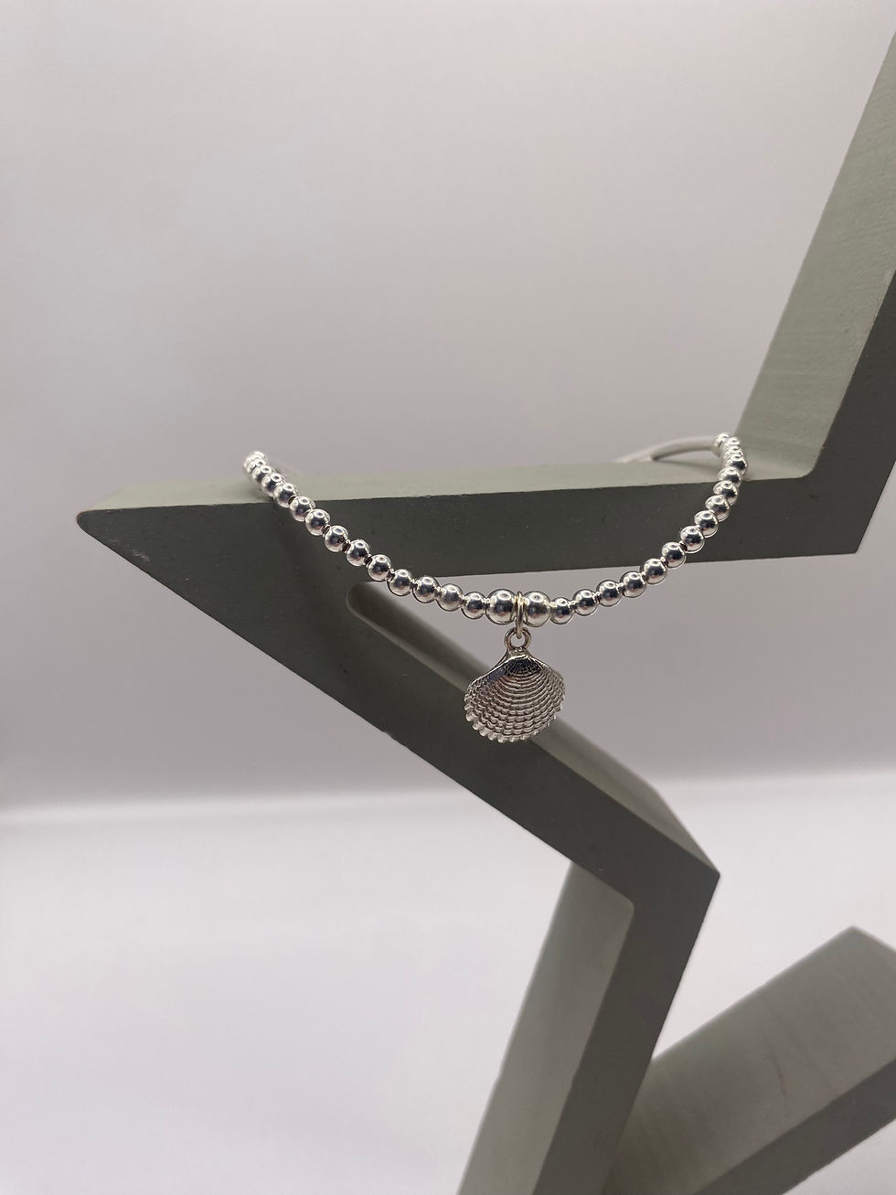Thumbnail: Seashell Bracelet  